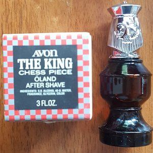 VINTAGE AVON THE KING CHESS PIECE OLAND AFTER SHAVE